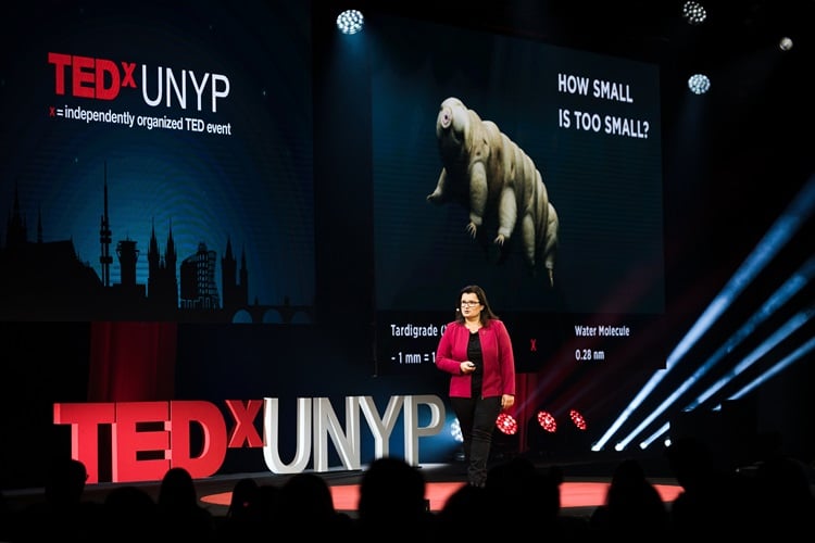 Jana Kukutschová prezentovala výsledky výzkumu na TEDxUNYP